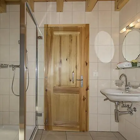 Feriehus Sleeps 8 Wifi La Tzoumaz