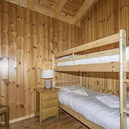 Sleeps 8 Wifi Semesterbostad *